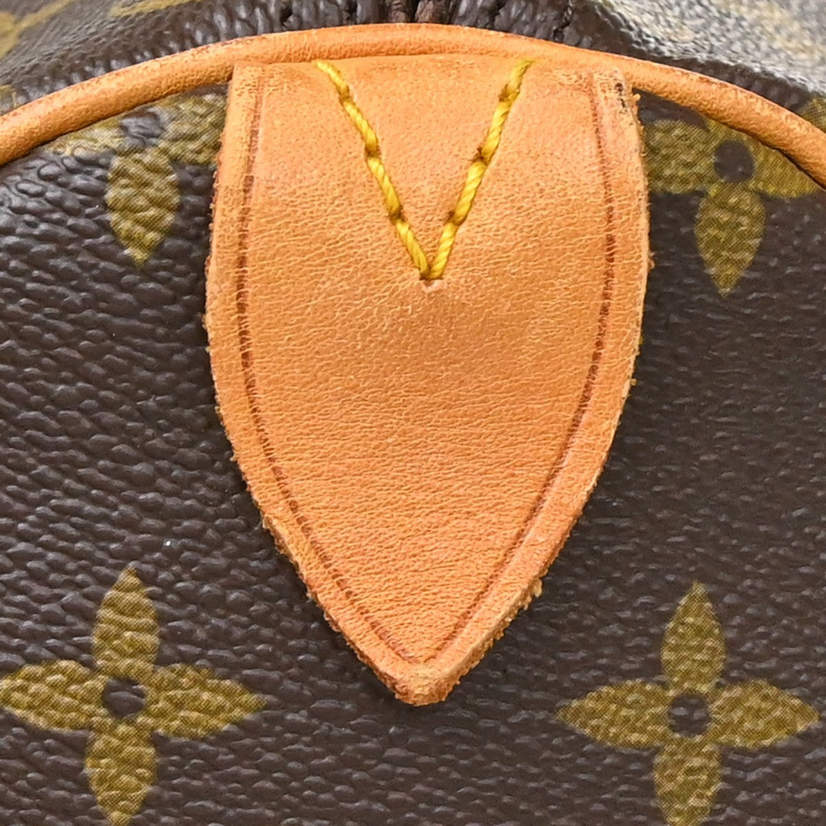 Louis Vuitton Keepall Monogram Canvas Brown Canvas Travel Bag Bag (Pre-Owned)