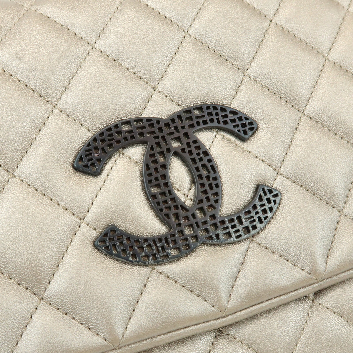 Chanel Butterfly Chain Clutch Quilted Lambskin Other Leather Clutche & Pouche Bag (Pre-Owned)