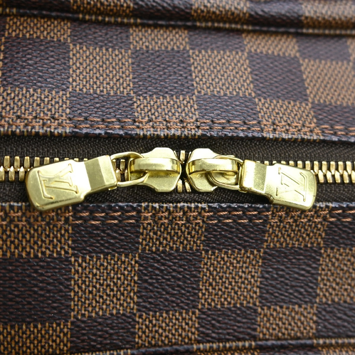 Louis Vuitton Naviglio Damier Brown Canvas Shoulder Bag Bag (Pre-Owned)