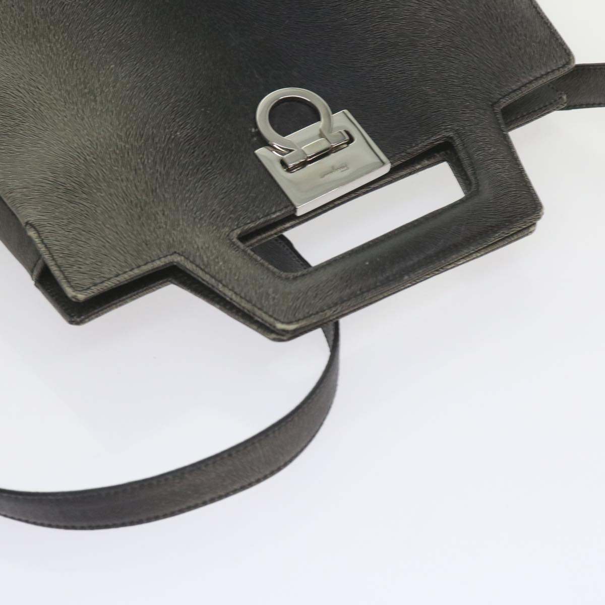 Salvatore Ferragamo Gancini Black Leather Handbag (Pre-Owned)