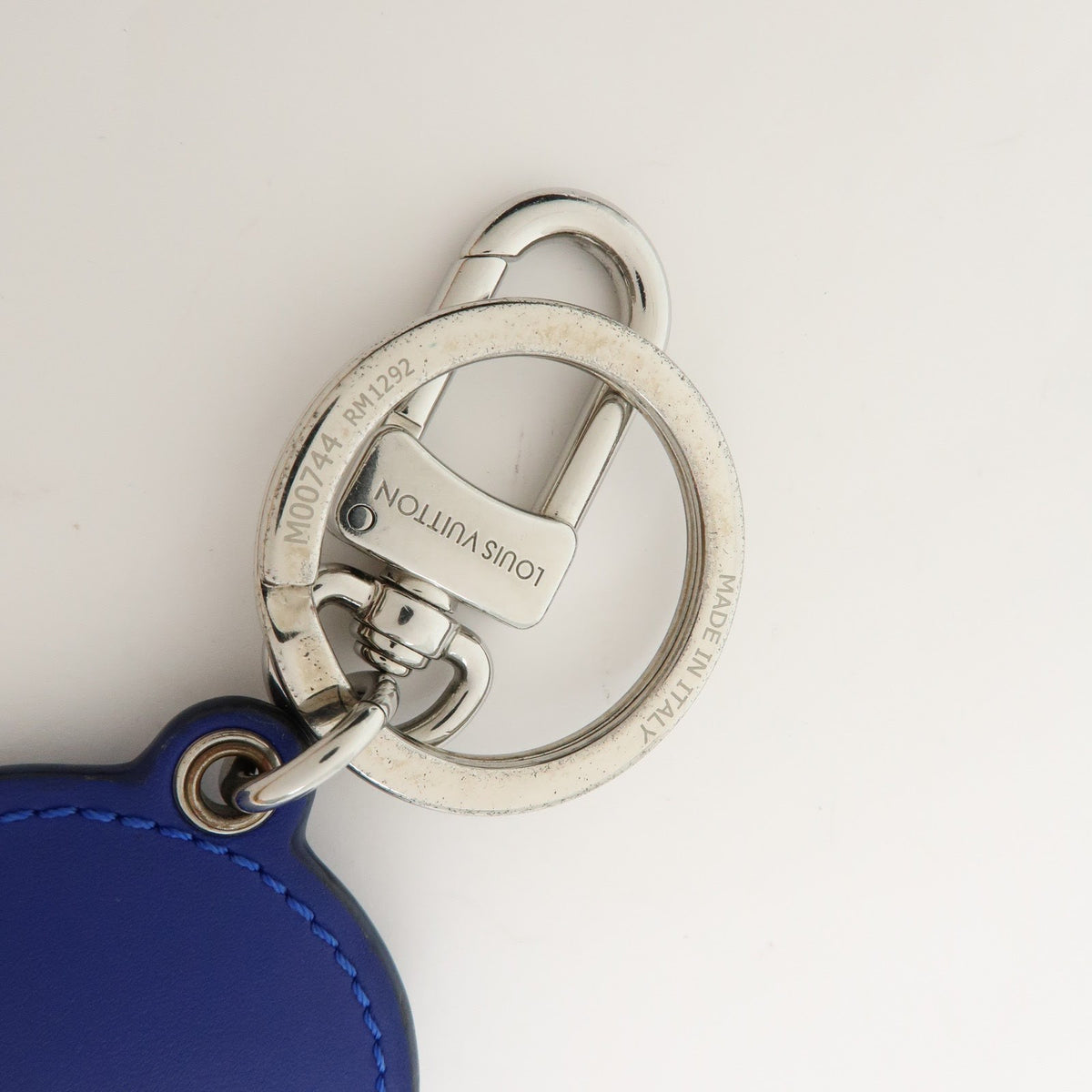 Louis Vuitton Lv Circle Bag Charm And Key Holder Metal Blue Leather Charms And Keychains Accessory (Pre-Owned)