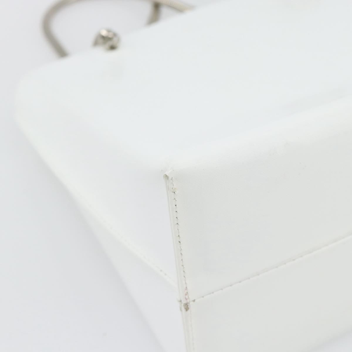 Givenchy Shoulder Leather White Leather Shoulder Bag Bag (Pre-Owned)