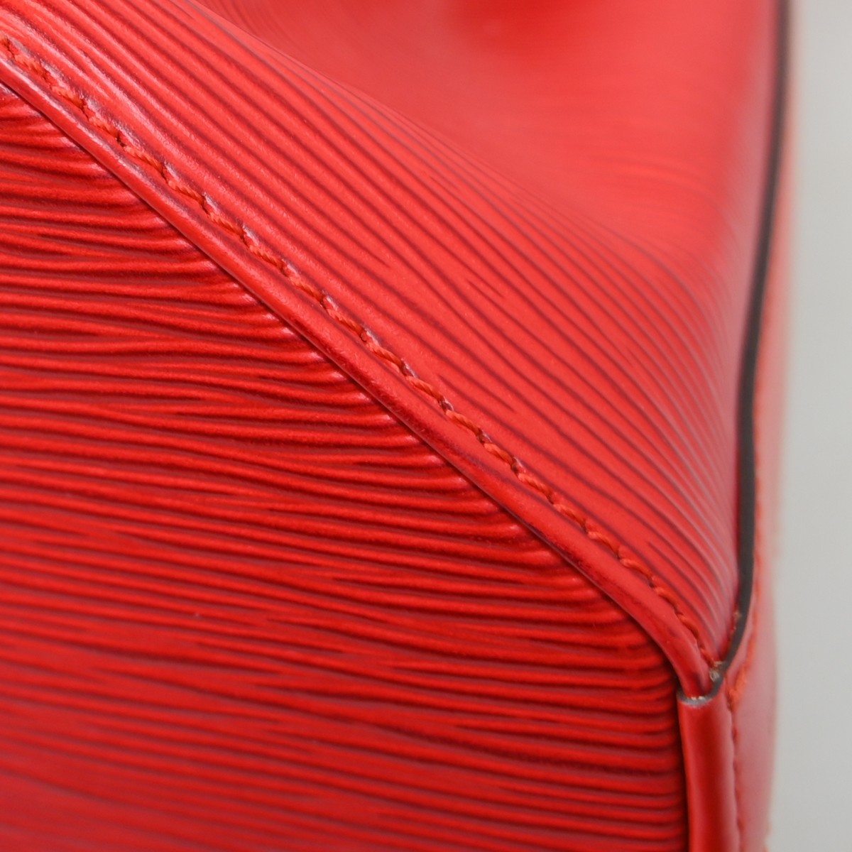Louis Vuitton Vintage Sac D'epaule Handbag Epi Red Leather Shoulder Bag Bag (Pre-Owned)