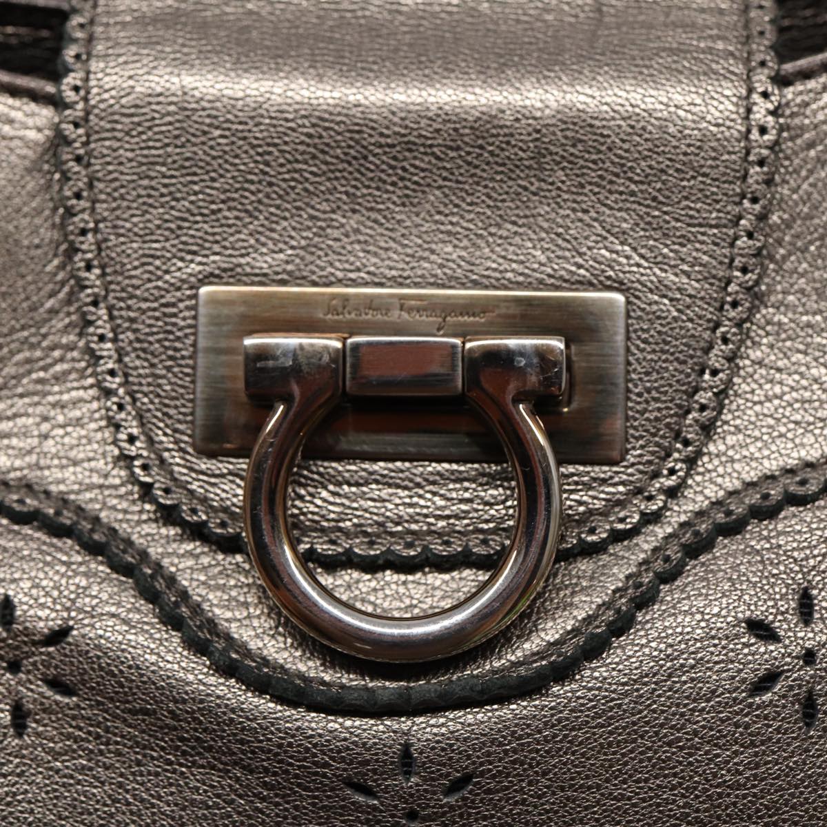 Salvatore Ferragamo Gancini Gold Leather Shoulder Bag (Pre-Owned)