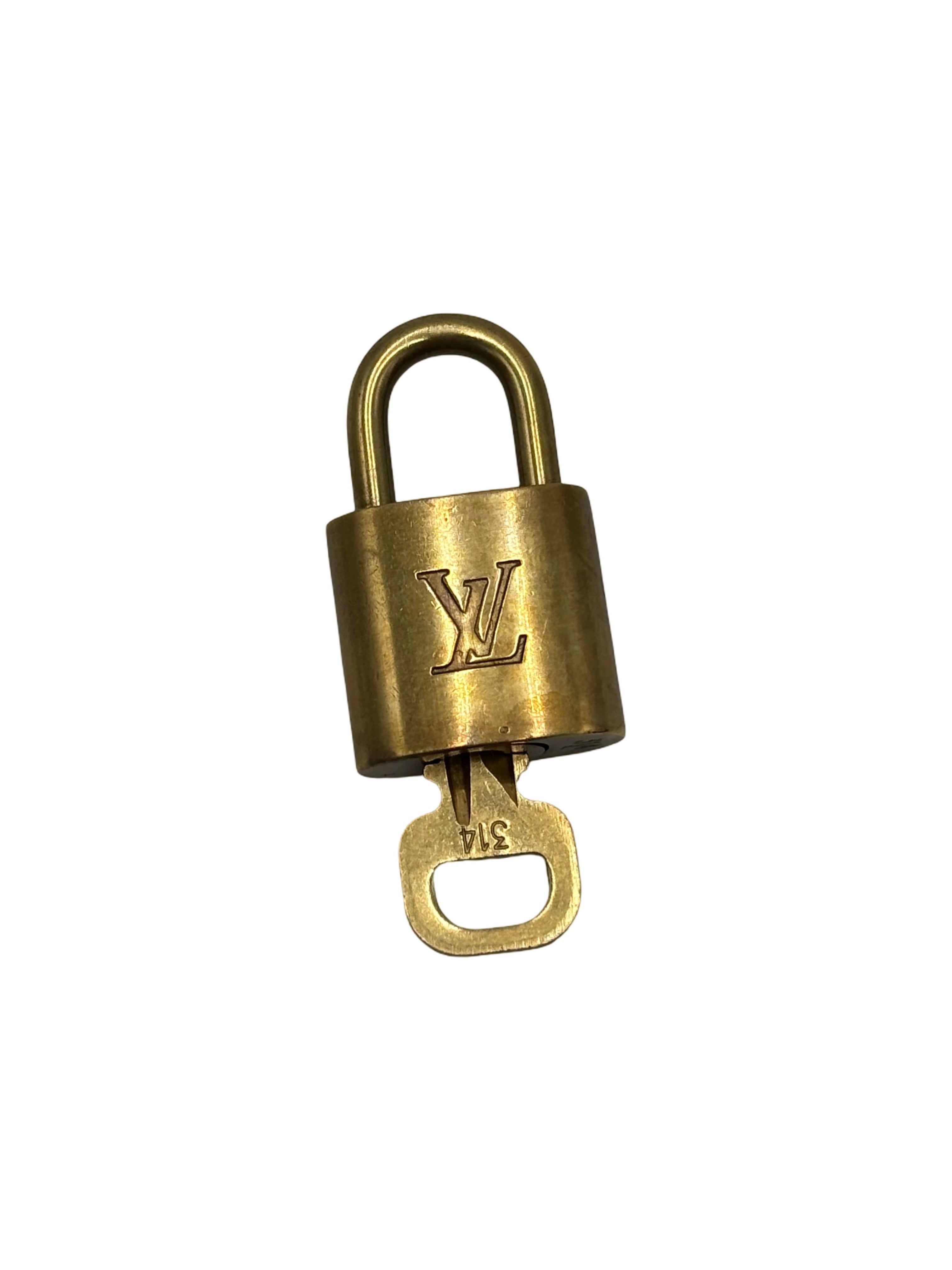 Louis Vuitton Padlock And Key Logo Metal Gold Metal Charms And Keychains Accessory (Pre-Owned)