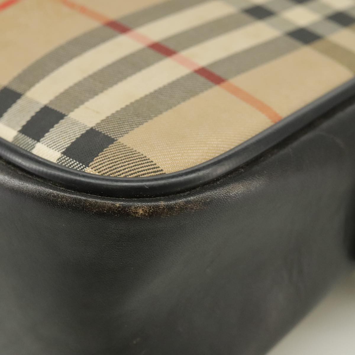 Burberry Nova Check Beige Canvas Shoulder Bag (Pre-Owned)