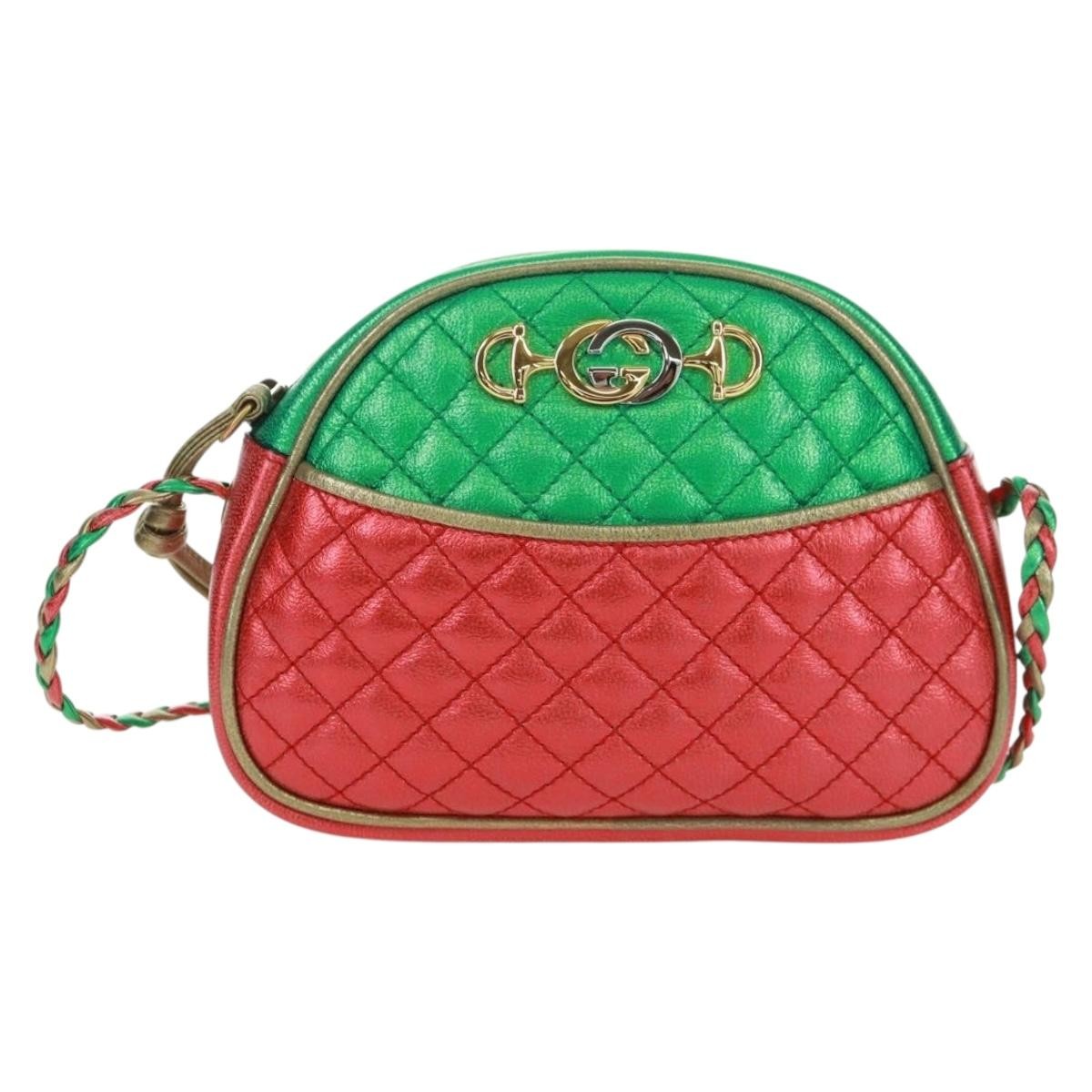Gucci Trapuntata Camera Quilted Laminated Leather Red Leather Shoulder Bag Bag (Pre-Owned)