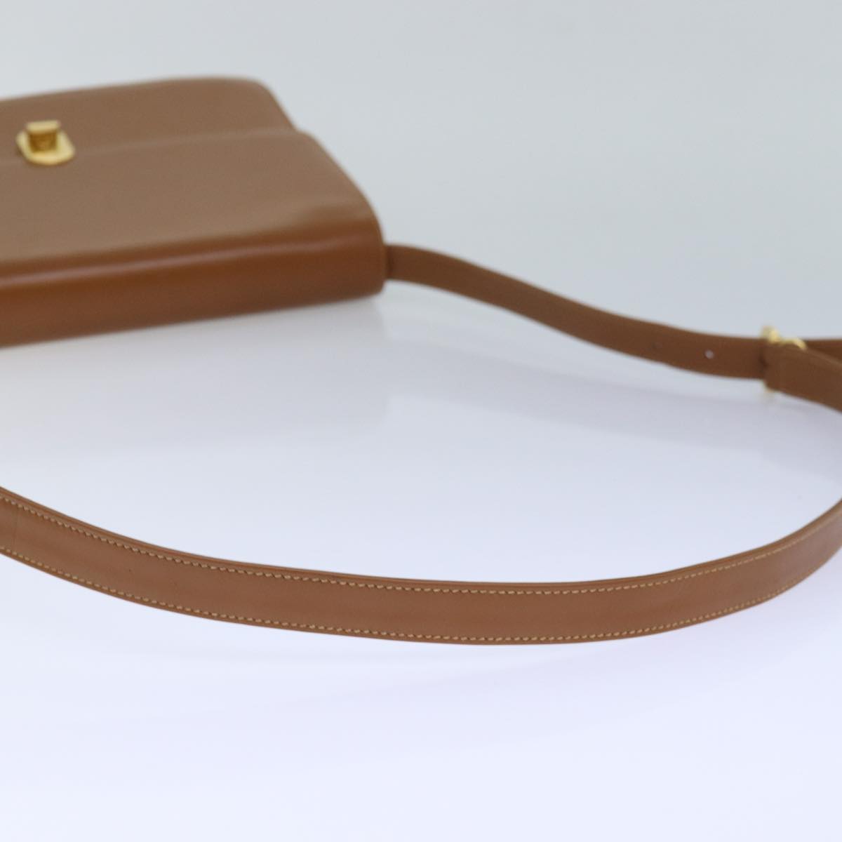 Gucci Brown Leather Shoulder Bag (Pre-Owned)