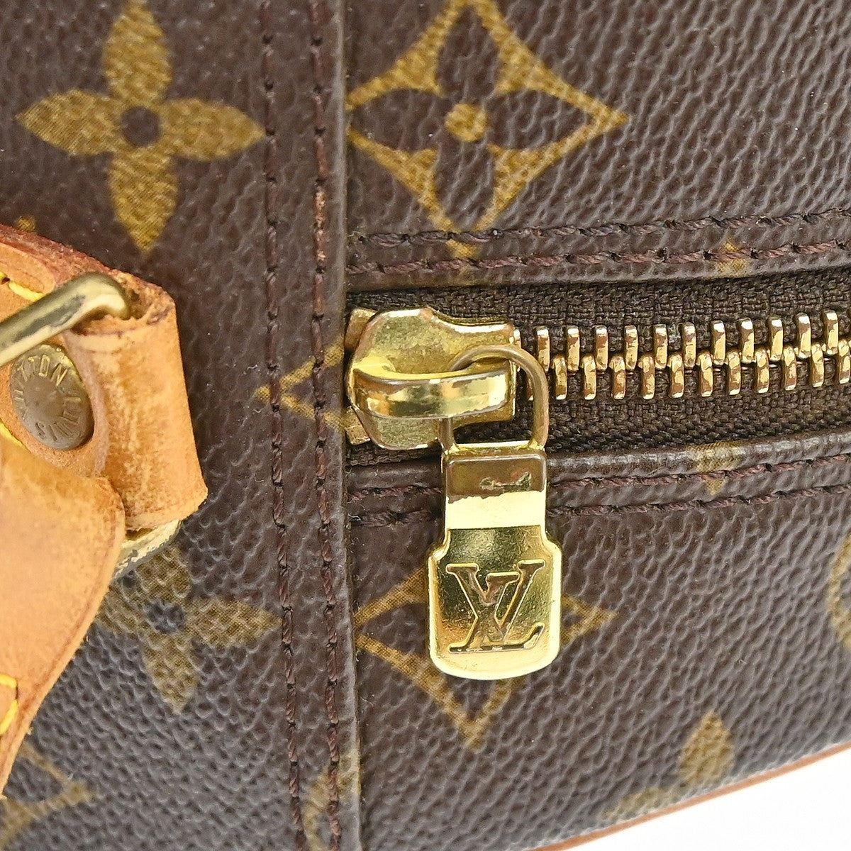 Louis Vuitton Blois Monogram Canvas Brown Canvas Shoulder Bag Bag (Pre-Owned)