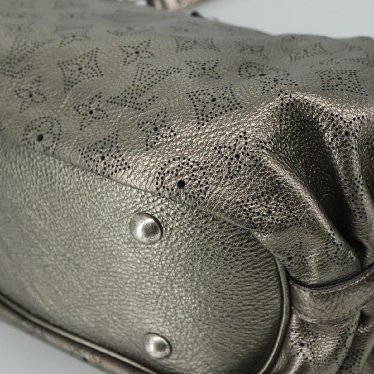 Louis Vuitton Xs Silver Leather Shoulder Bag (Pre-Owned)