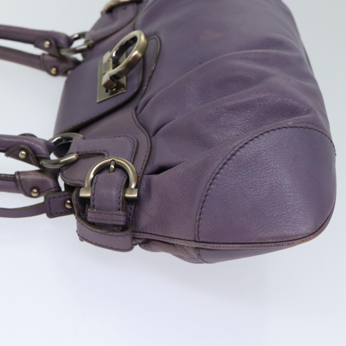 Salvatore Ferragamo Gancini Purple Leather Handbag (Pre-Owned)