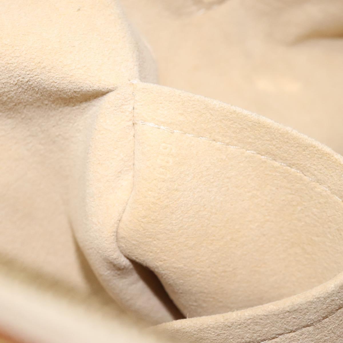 Louis Vuitton Berkeley White Canvas Handbag (Pre-Owned)