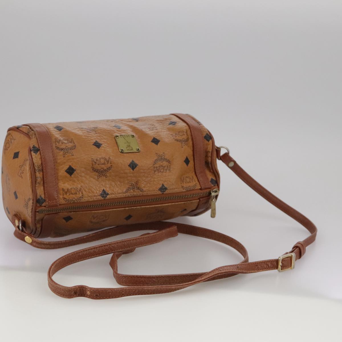 MCM Visetos Brown Leather Shoulder Bag (Pre-Owned)