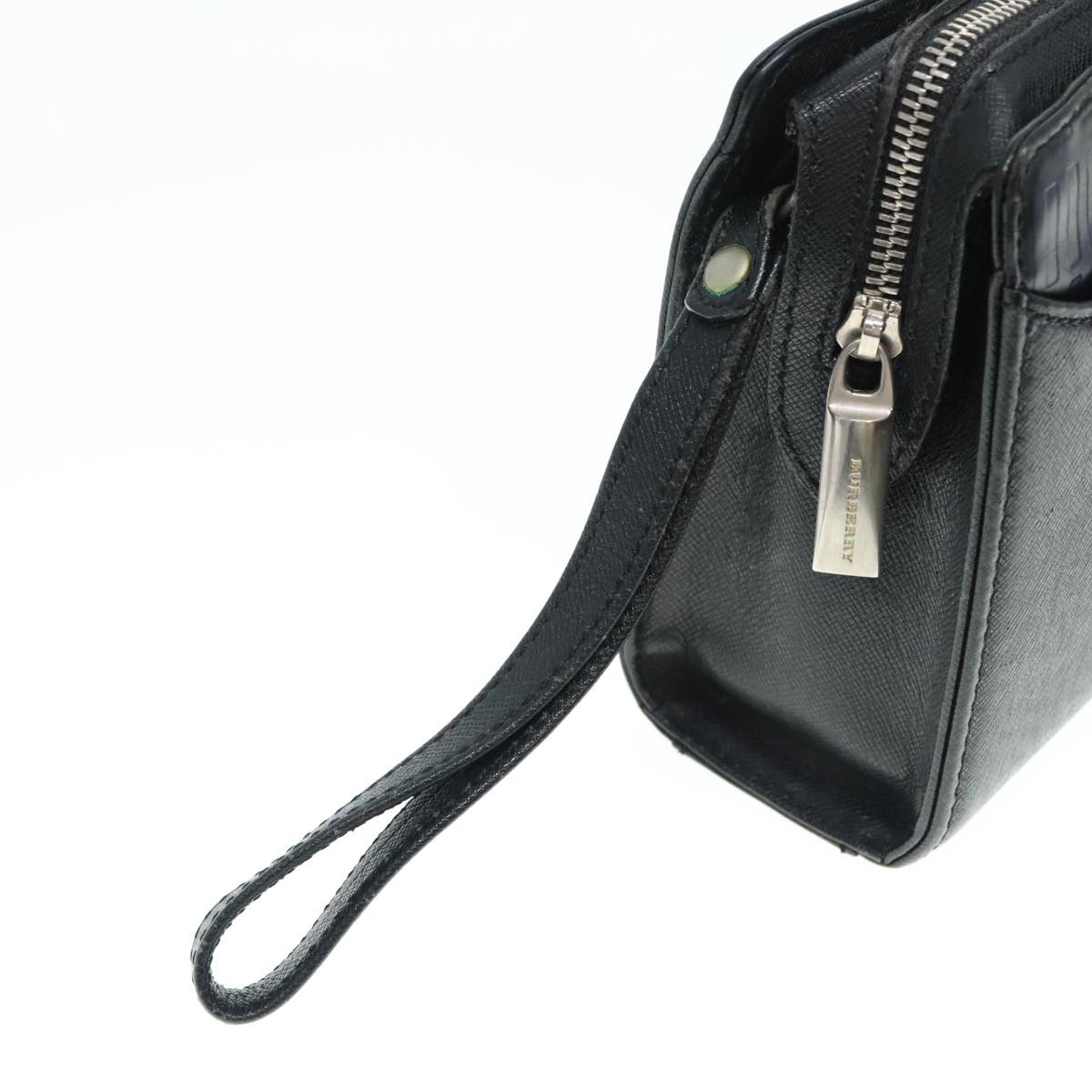 Burberry Black Leather Clutch Bag (Pre-Owned)