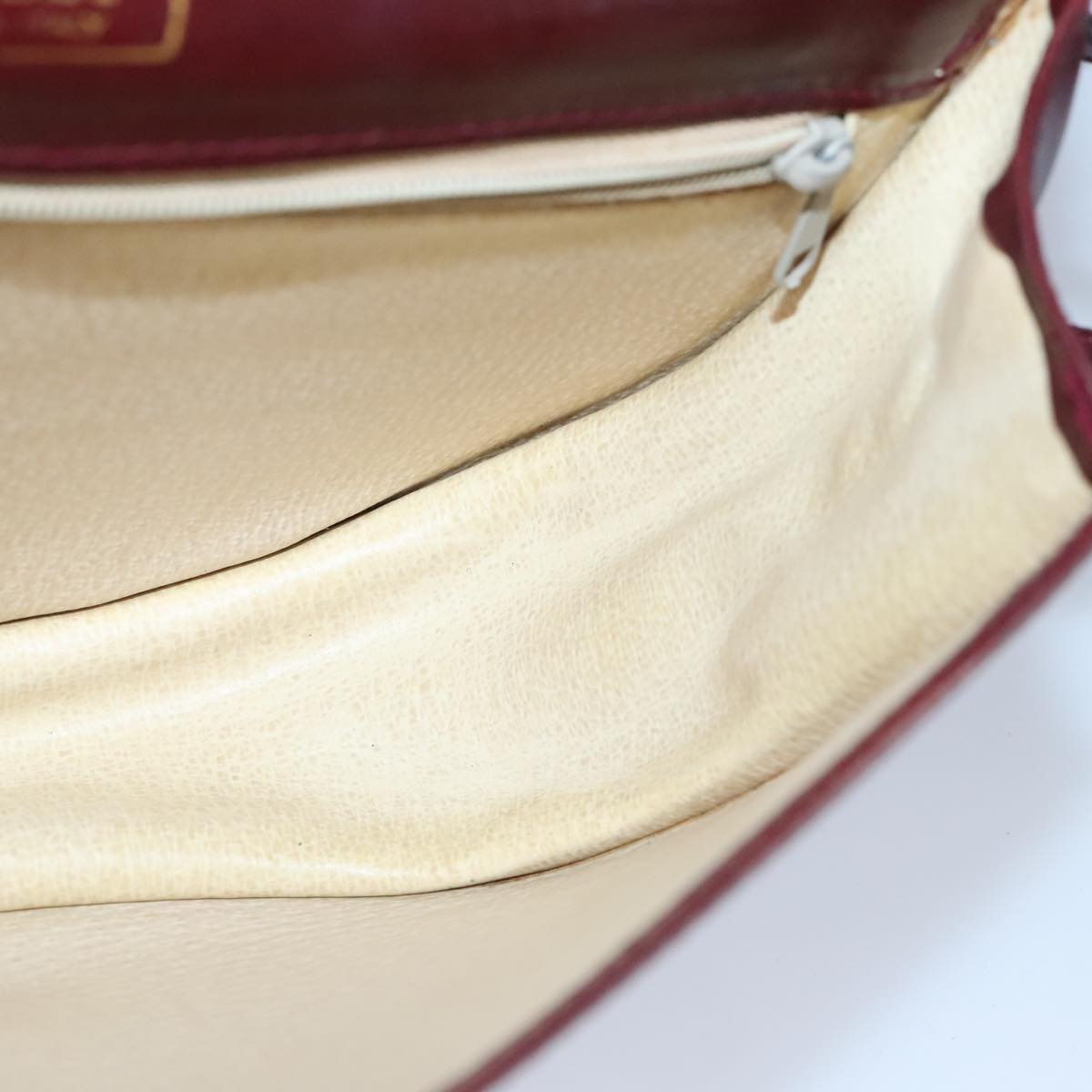 Bally Burgundy Leather Shoulder Bag (Pre-Owned)