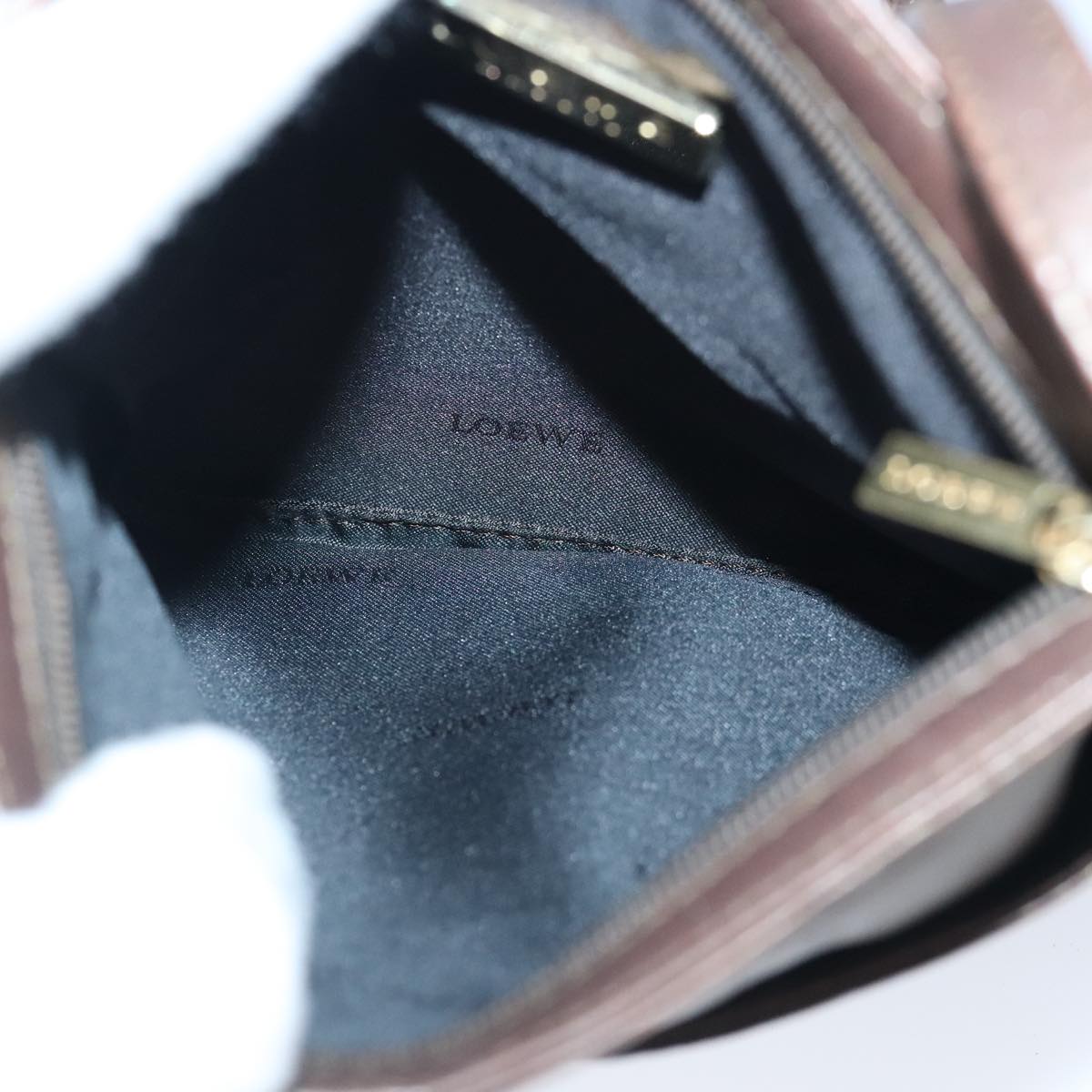 Loewe Brown Leather Shoulder Bag (Pre-Owned)