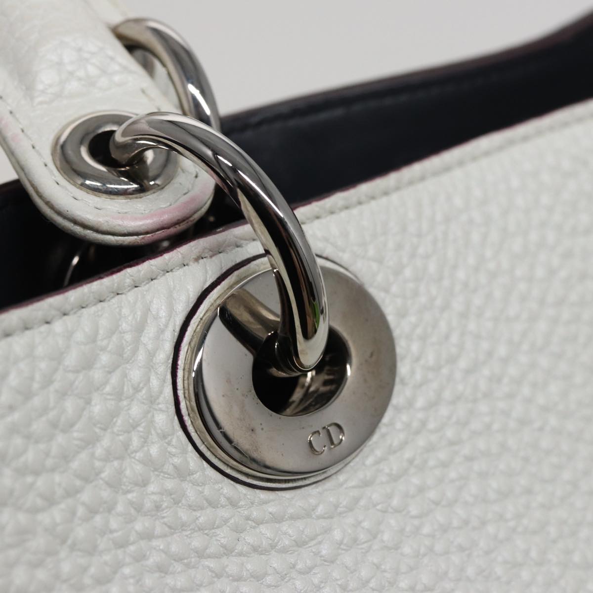 Dior Diorissimo White Leather Handbag (Pre-Owned)