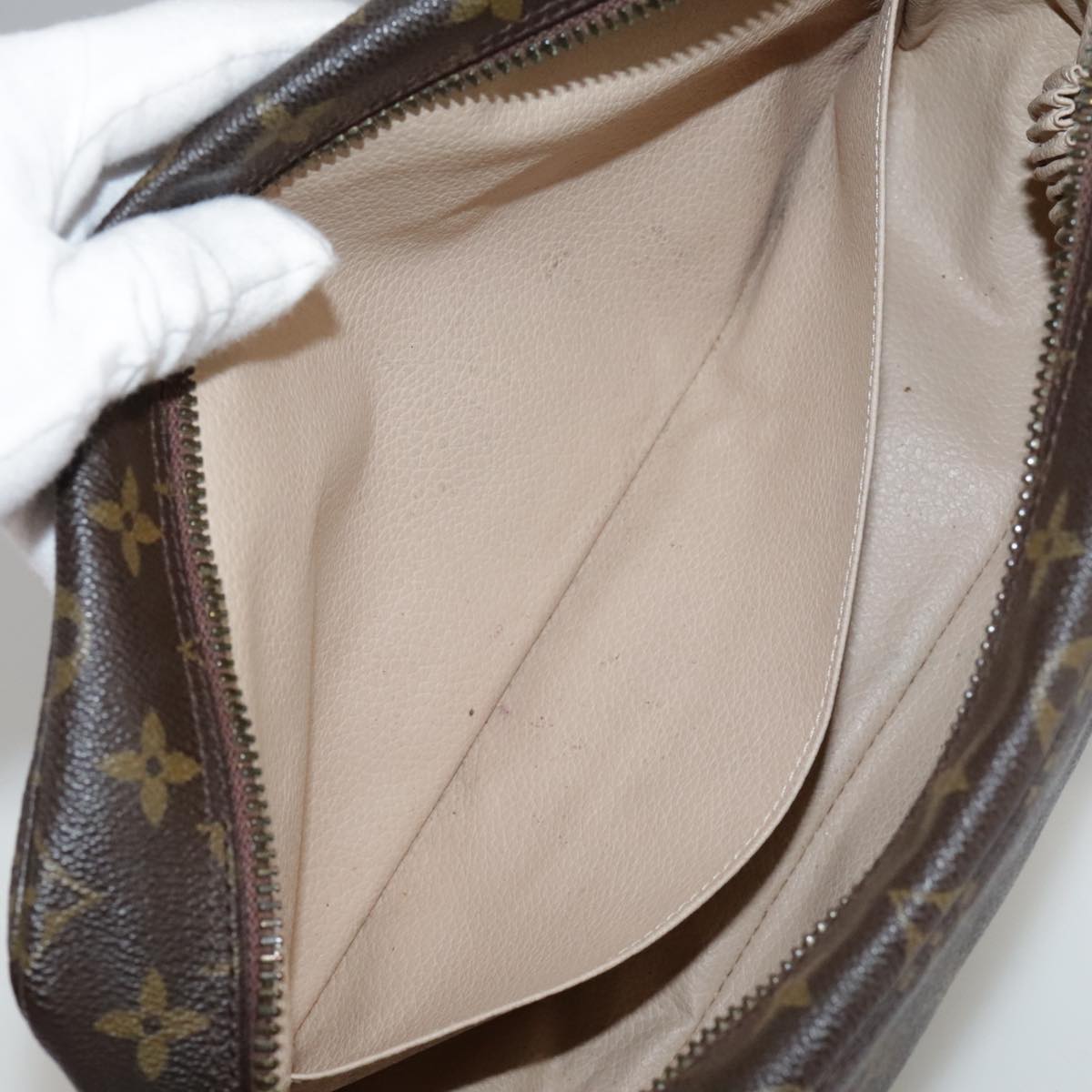 Louis Vuitton Trousse De Toilette Brown Canvas Clutch Bag (Pre-Owned)