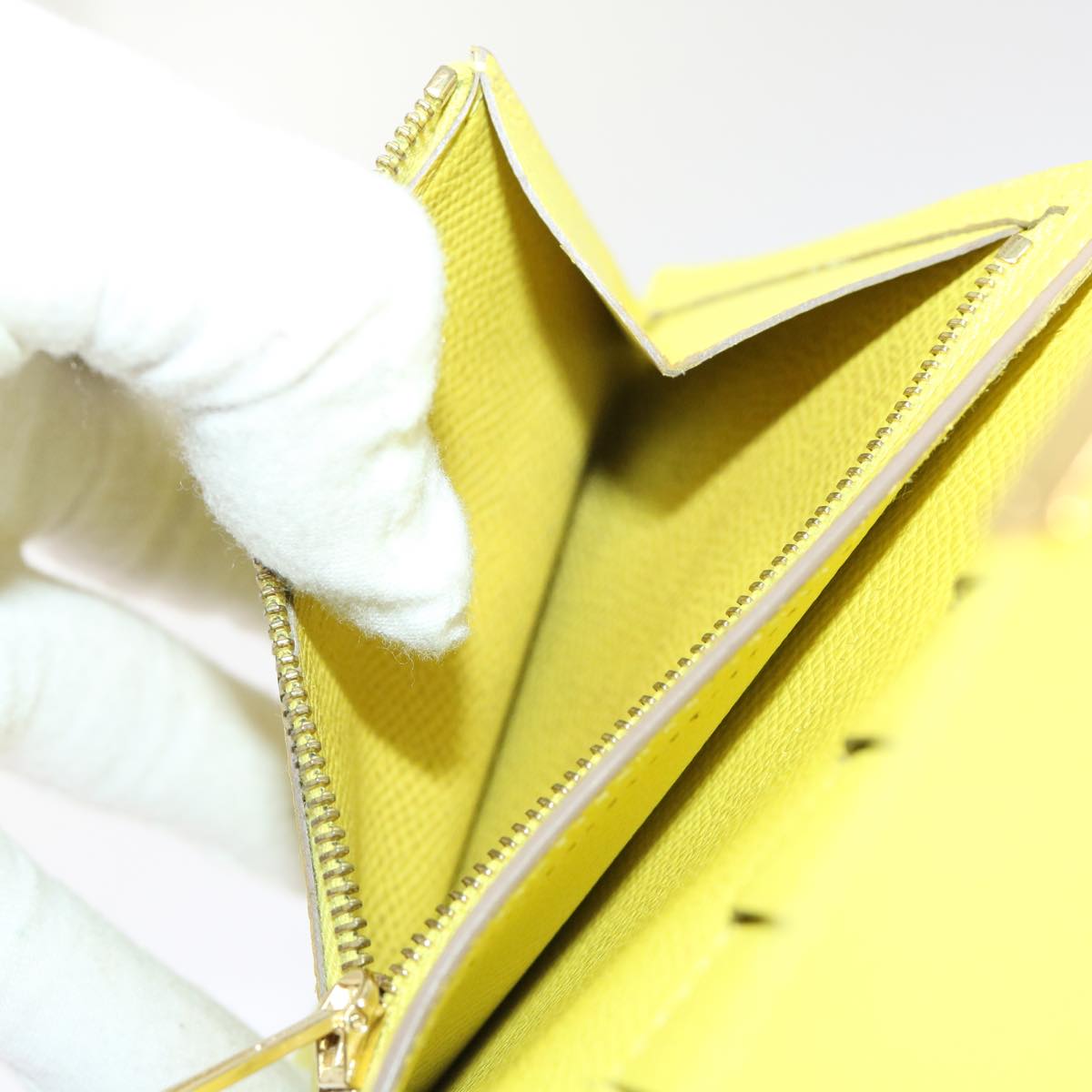 Hermès Clic 12 Yellow Leather Wallet  (Pre-Owned)