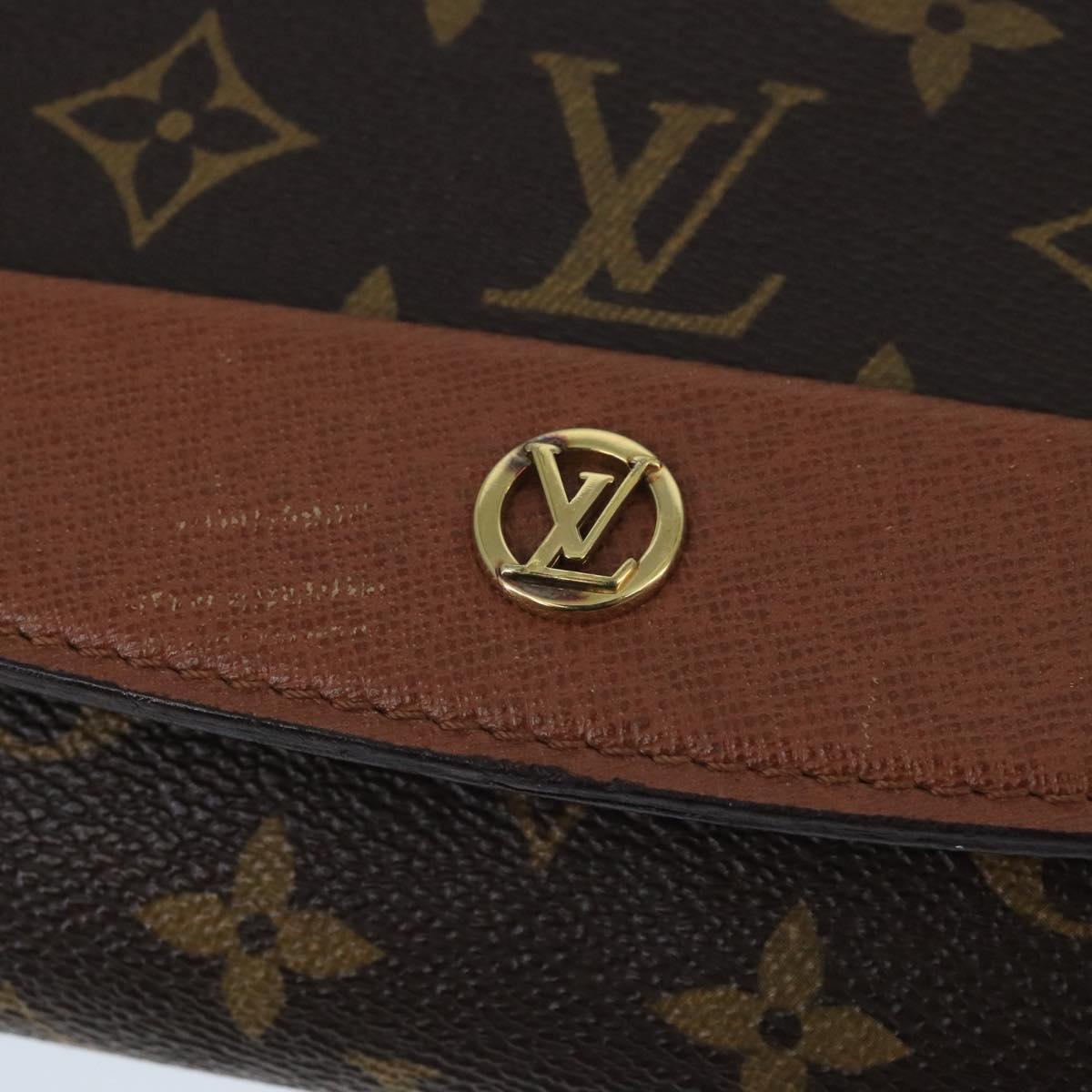 Louis Vuitton Bordeaux Brown Canvas Shoulder Bag (Pre-Owned)