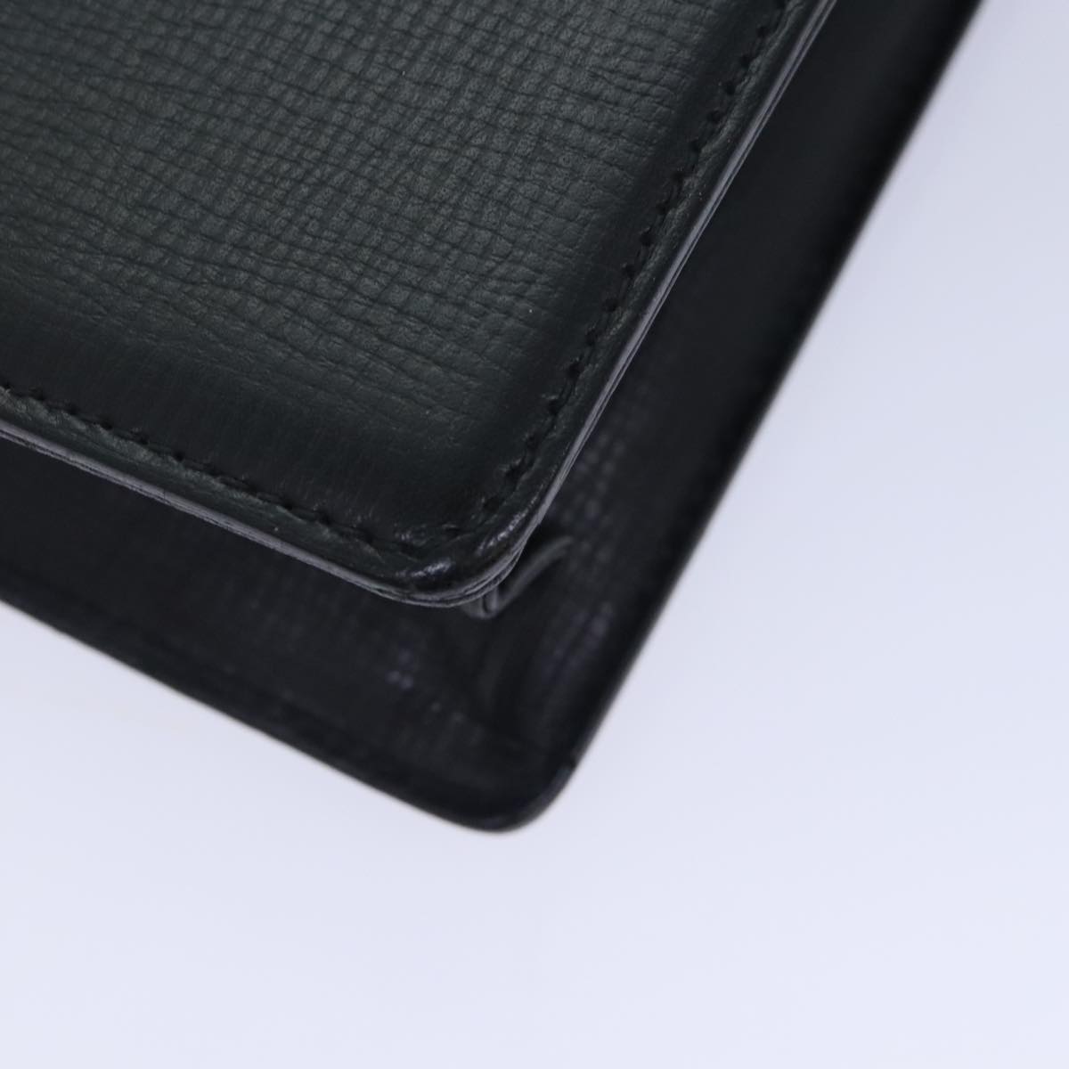 Burberry Black Leather Clutch Bag (Pre-Owned)