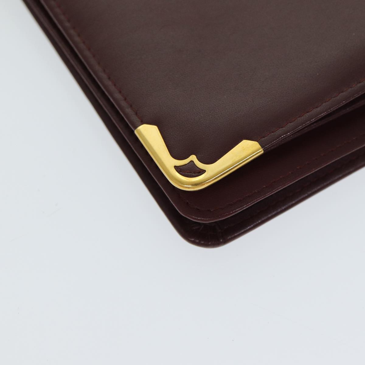 Cartier Must De Cartier Burgundy Leather Clutch Bag (Pre-Owned)