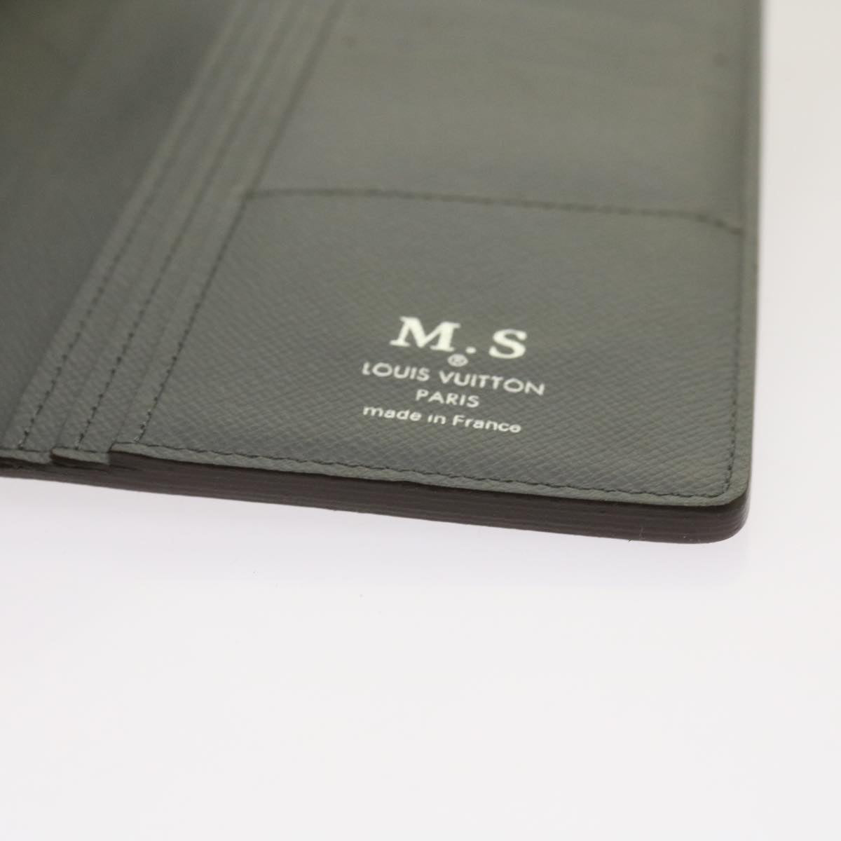 Louis Vuitton Portefeuille Brazza Grey Leather Wallet  (Pre-Owned)