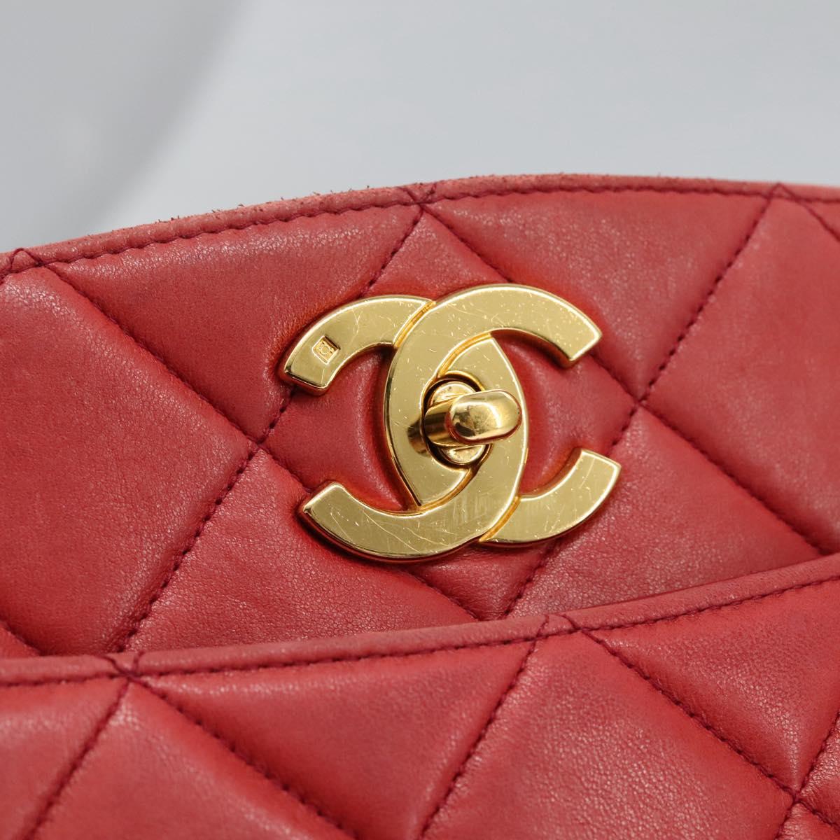 Chanel Matelassé Red Leather Shoulder Bag (Pre-Owned)