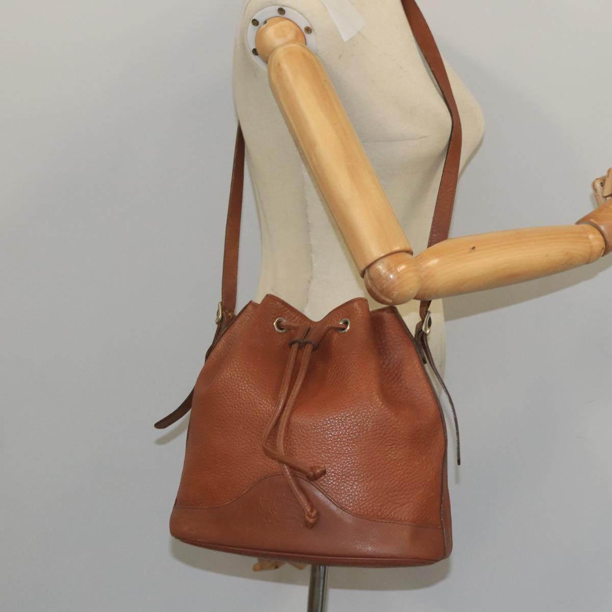 Burberry Brown Leather Shoulder Bag (Pre-Owned)