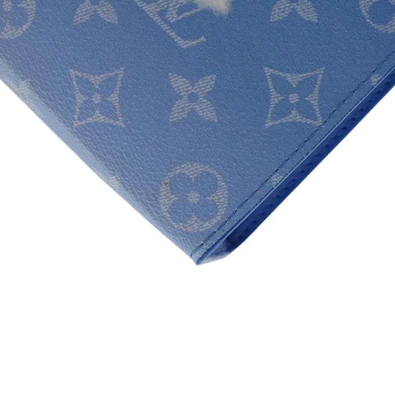 Louis Vuitton Pochette Voyage Blue Canvas Clutch Bag (Pre-Owned)