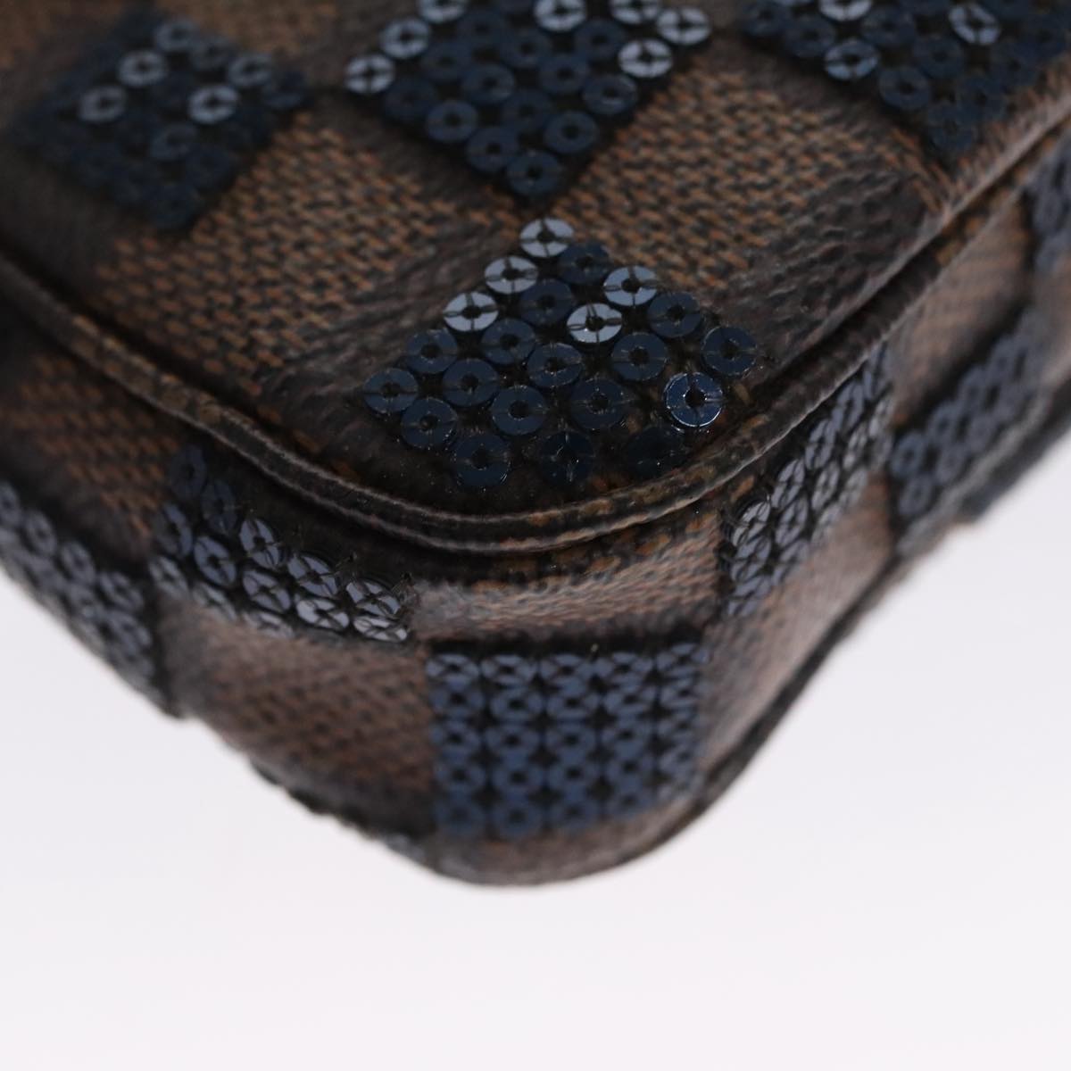 Louis Vuitton Mini Pochette Accessoires Brown Canvas Clutch Bag (Pre-Owned)
