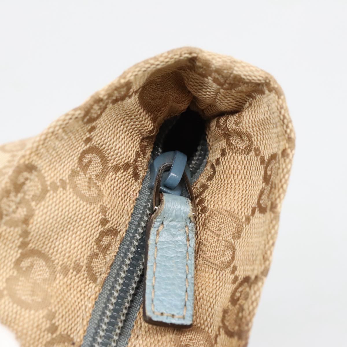 Gucci Beige Canvas Shoulder Bag (Pre-Owned)