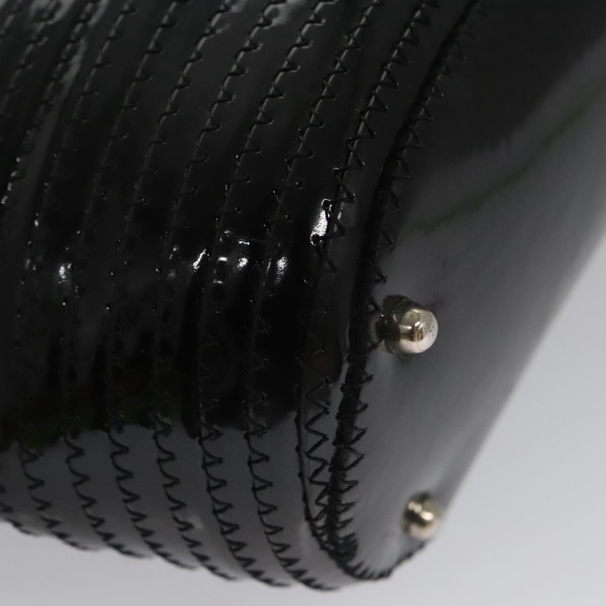Gucci Bamboo Black Patent Leather Handbag (Pre-Owned)