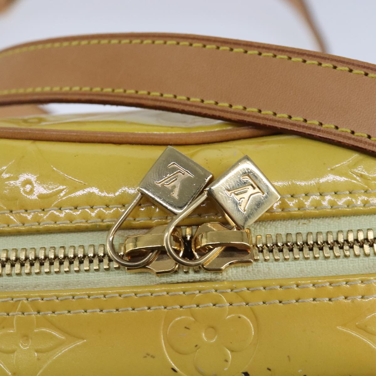 Louis Vuitton Wooster Yellow Patent Leather Shoulder Bag (Pre-Owned)