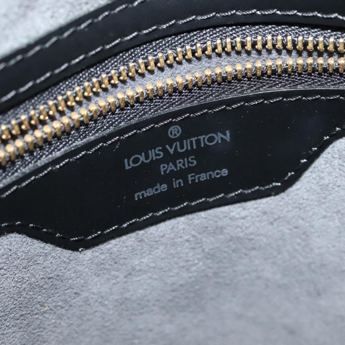 Louis Vuitton Saint Jacques Black Leather Shoulder Bag (Pre-Owned)