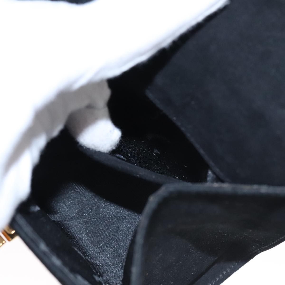Salvatore Ferragamo Gancini Black Suede Shoulder Bag (Pre-Owned)