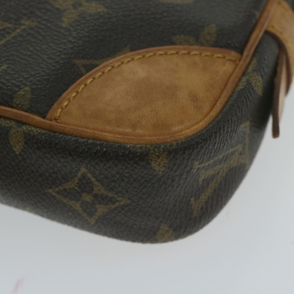 Louis Vuitton Marly Dragonne Brown Canvas Clutch Bag (Pre-Owned)