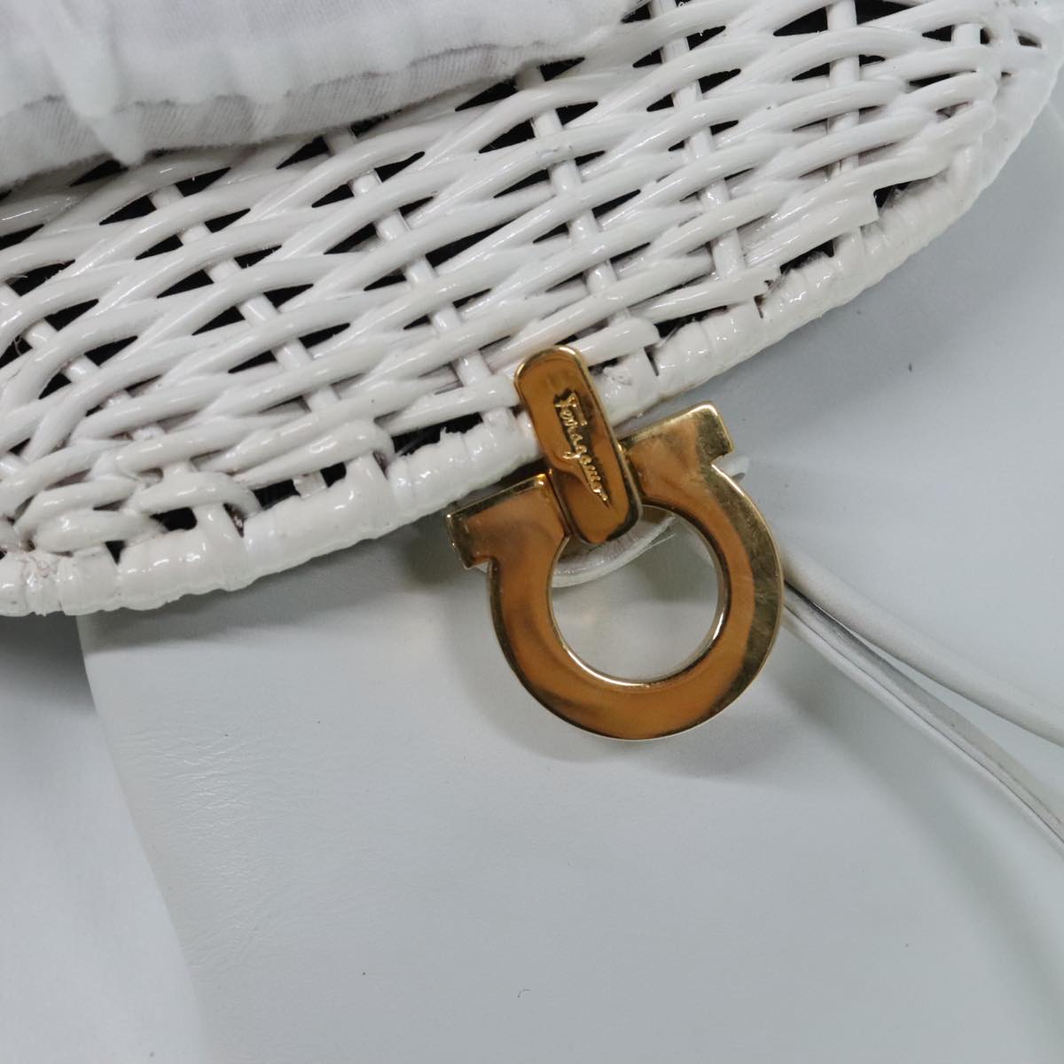 Salvatore Ferragamo White Leather Backpack Bag (Pre-Owned)