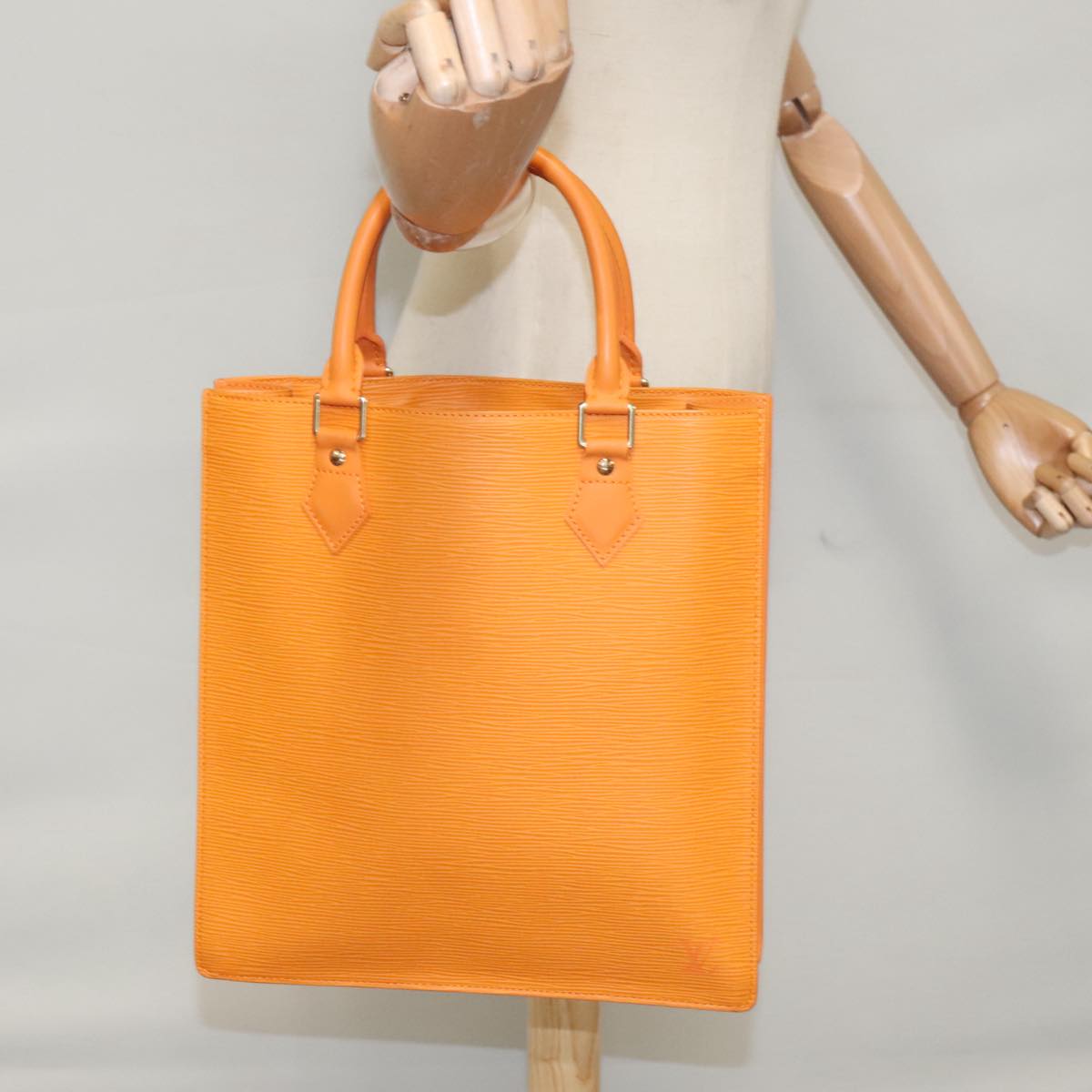 Louis Vuitton Sac Plat Orange Leather Tote Bag (Pre-Owned)