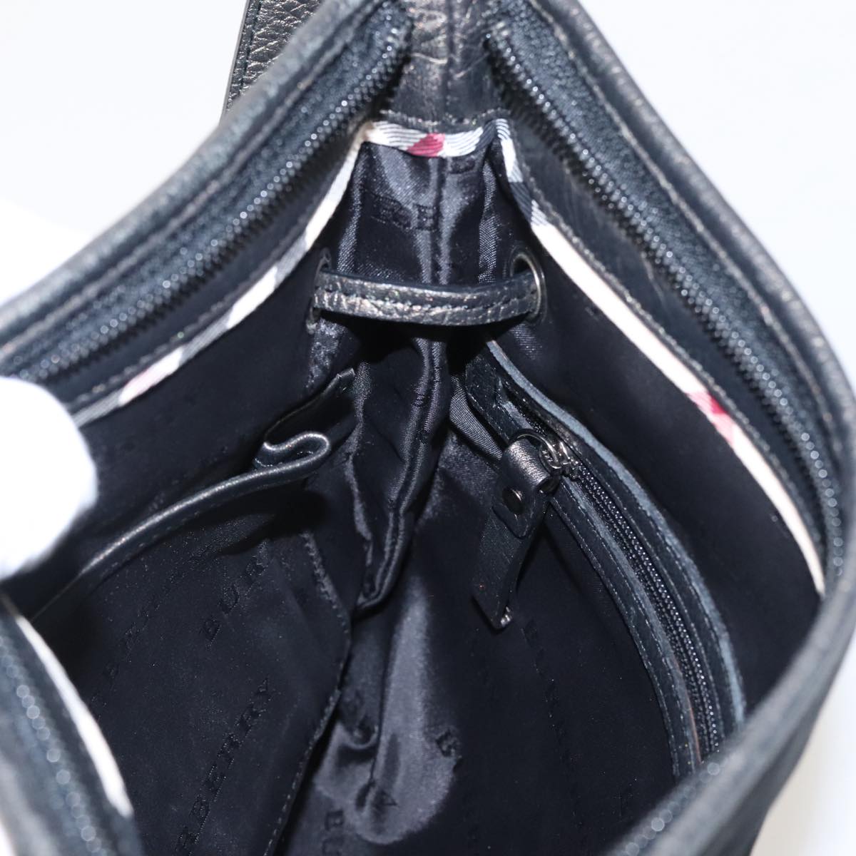 Burberry Black Synthetic Shoulder Bag (Pre-Owned)
