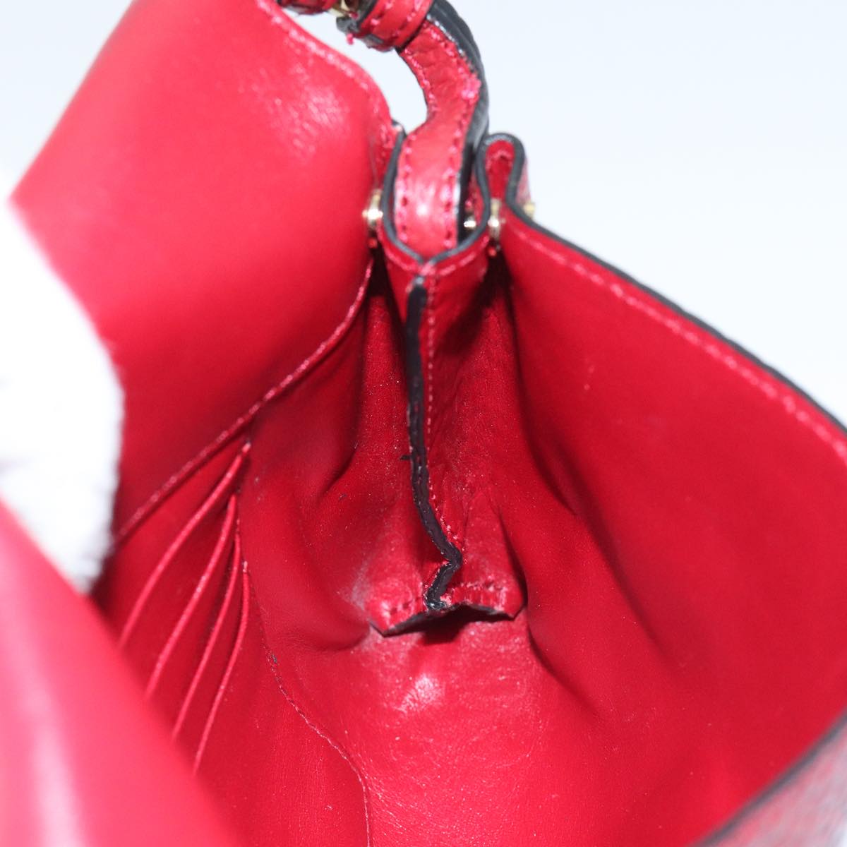 Burberry Red Leather Shoulder Bag (Pre-Owned)