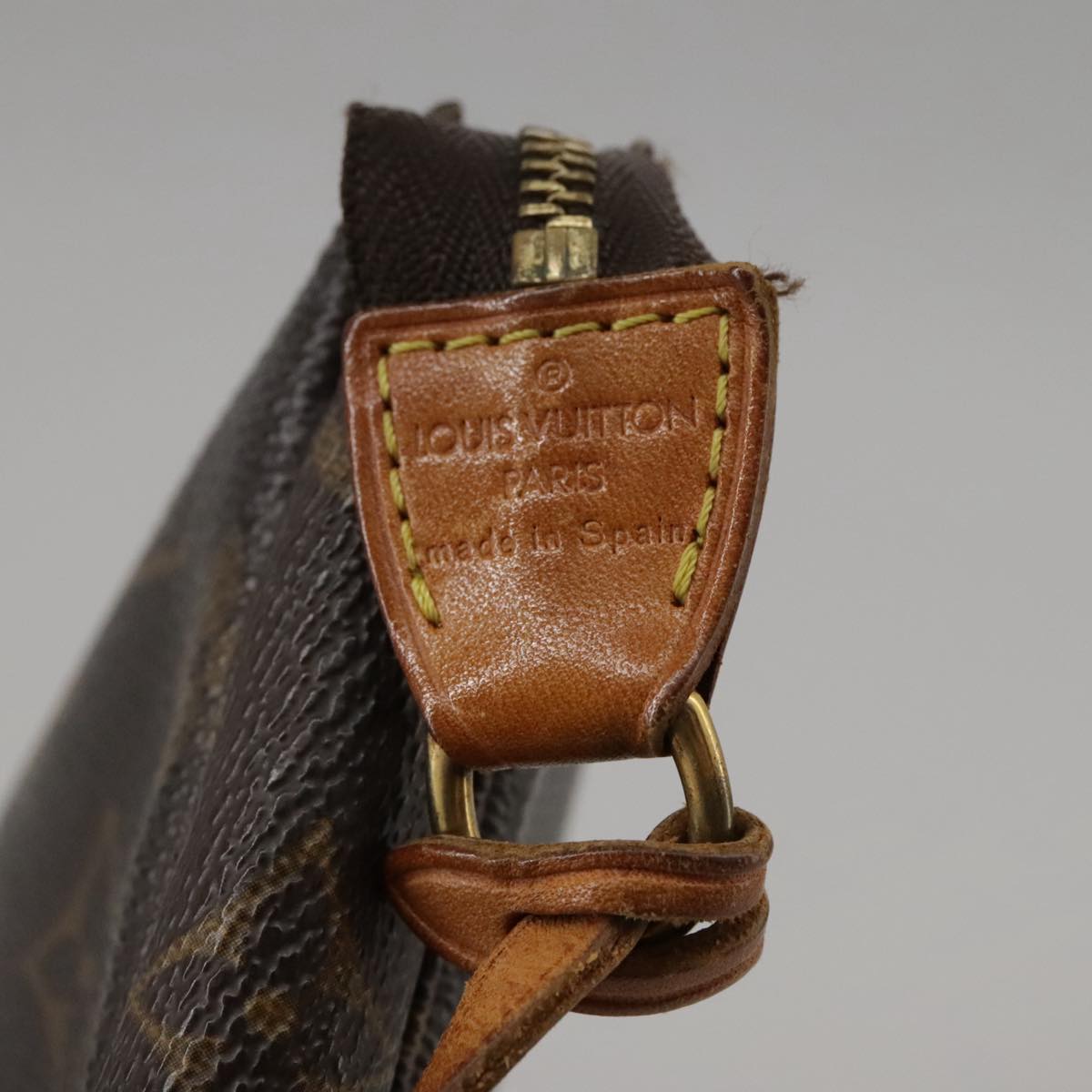Louis Vuitton Pochette Accessoire Brown Canvas Clutch Bag (Pre-Owned)