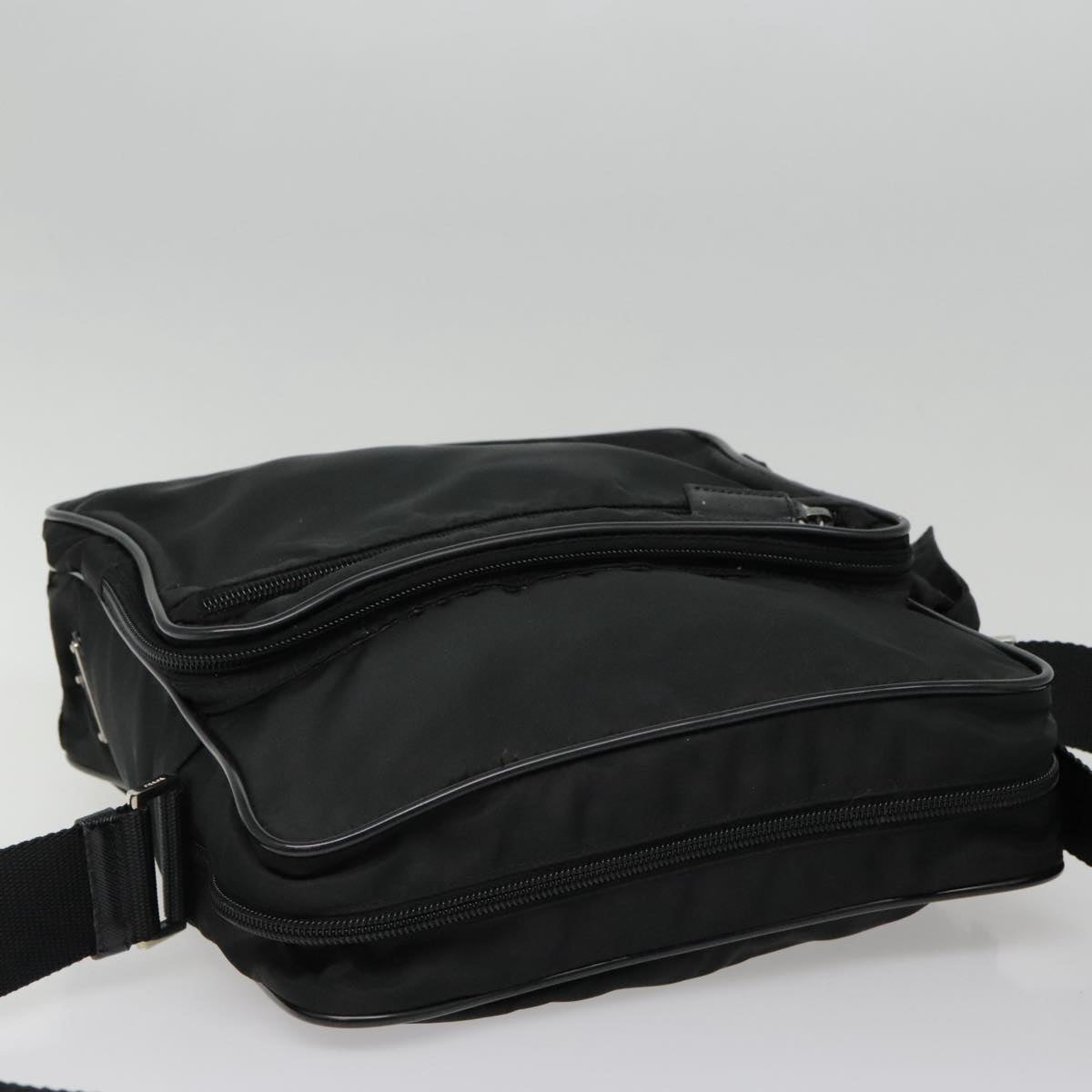 Prada Re-Nylon Black Synthetic Shoulder Bag (Pre-Owned)