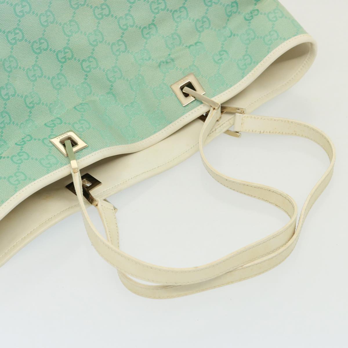 Gucci Gg Canvas Blue Canvas Shoulder Bag (Pre-Owned)