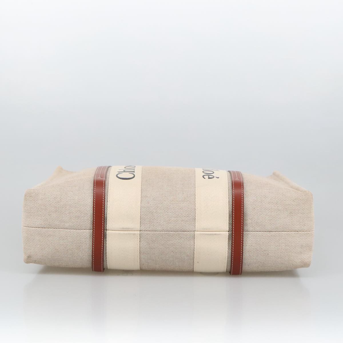 Chloé Woody Beige Canvas Tote Bag (Pre-Owned)