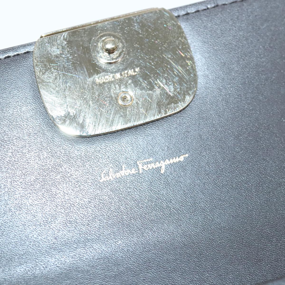 Salvatore Ferragamo Vara Black Leather Wallet  (Pre-Owned)