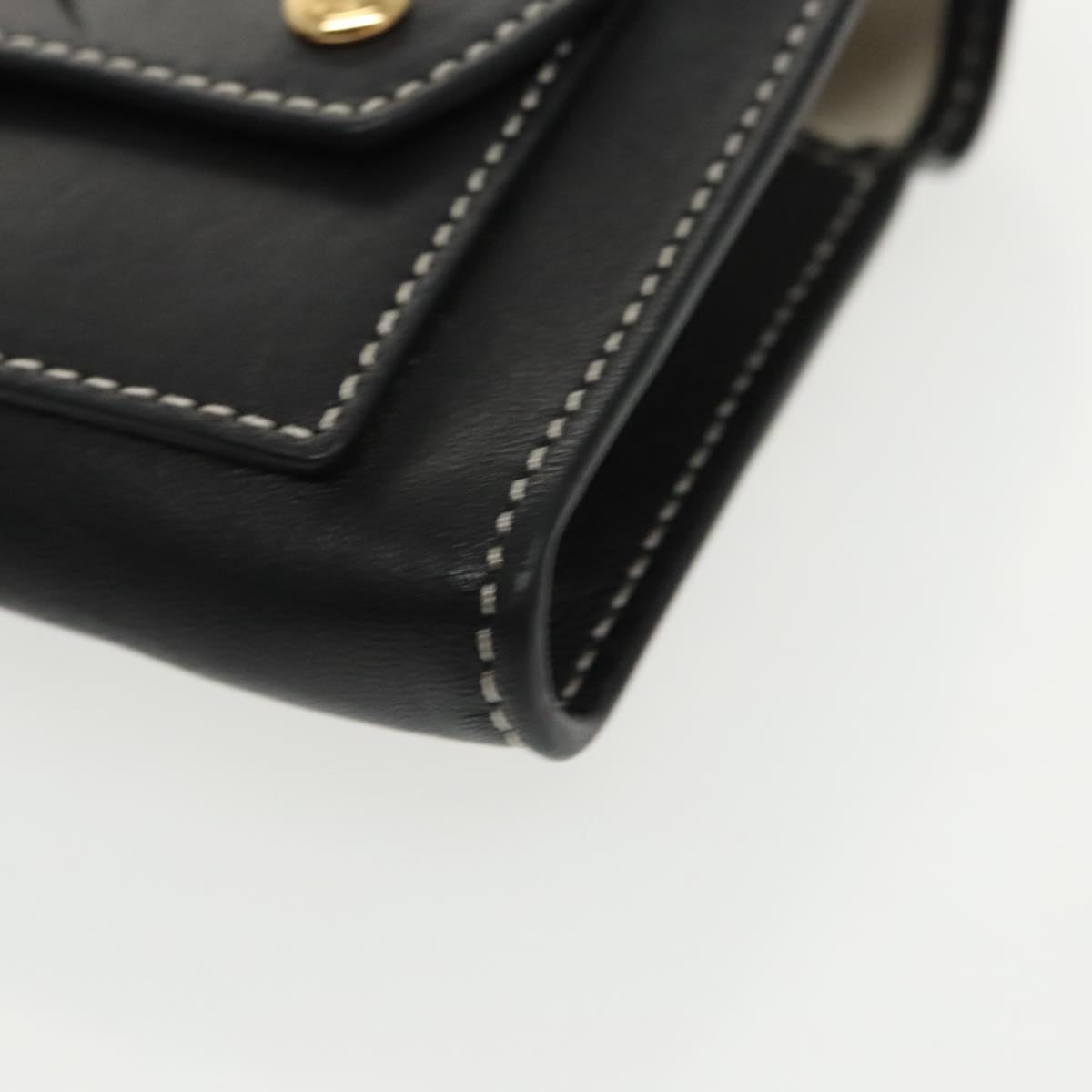 Burberry Pocket Bag Black Leather Handbag (Pre-Owned)