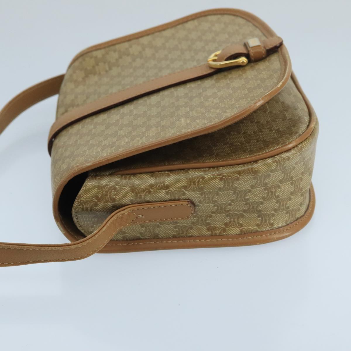 Céline Triomphe Beige Canvas Shoulder Bag (Pre-Owned)