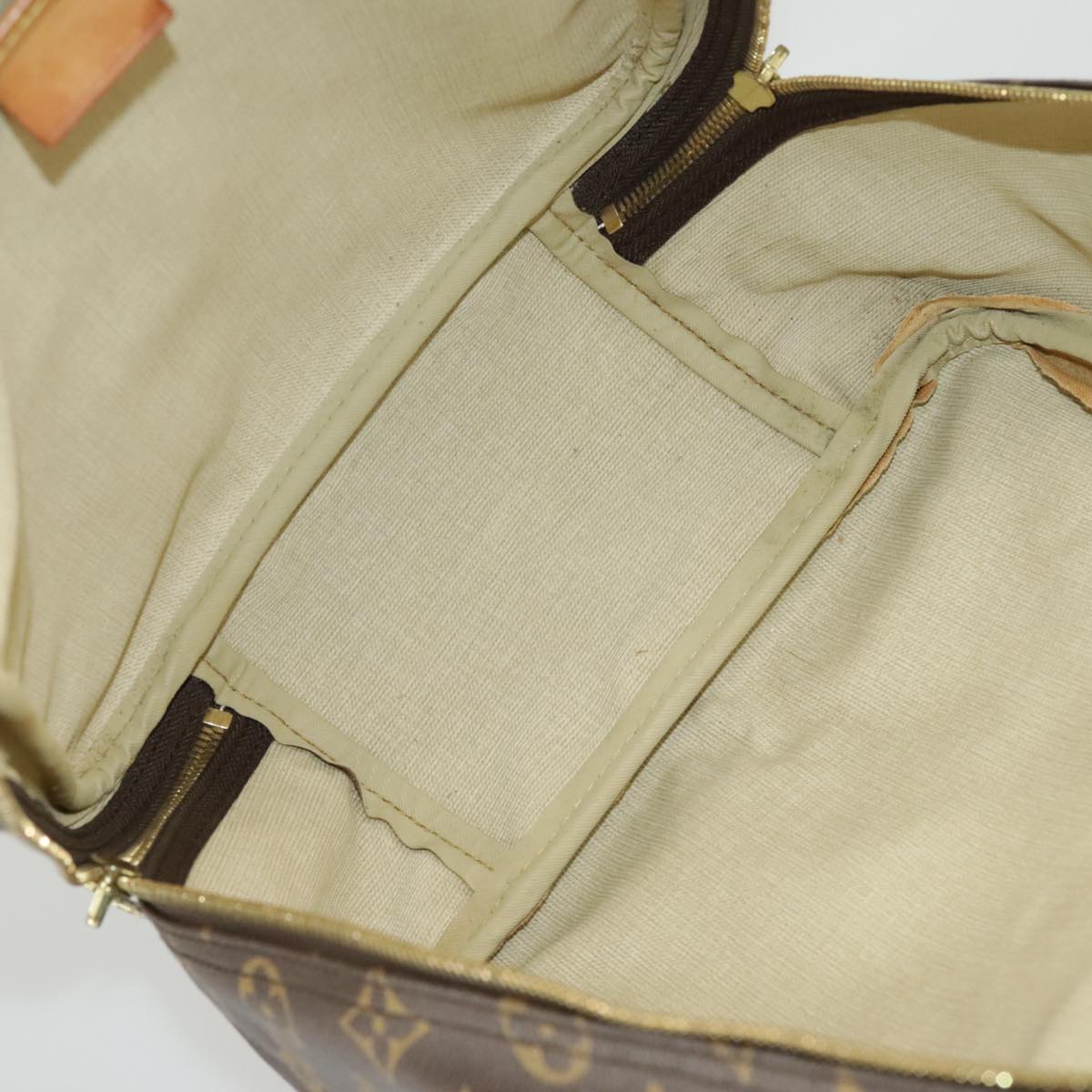 Louis Vuitton Excursion Brown Canvas Handbag (Pre-Owned)