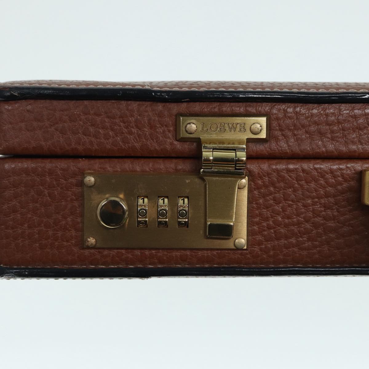 Loewe Brown Leather Travel Bag (Pre-Owned)